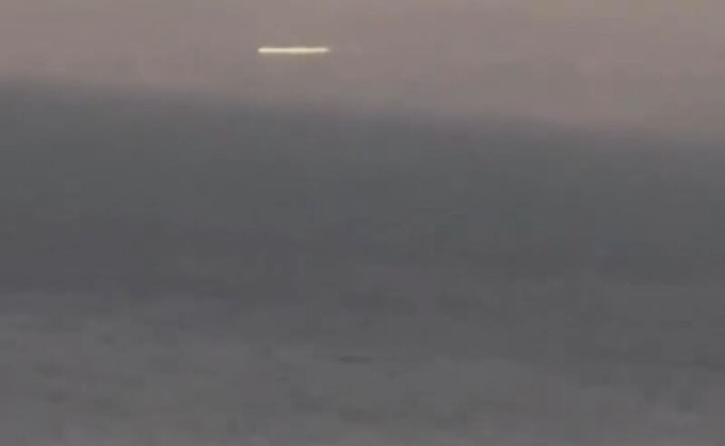 ¿OVNI en Chile? Testigo graba un extraño objeto en el cielo