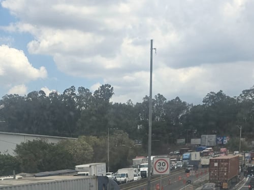 Tráfico colapsa en ruta al Pacífico en esta tarde de Martes Santo