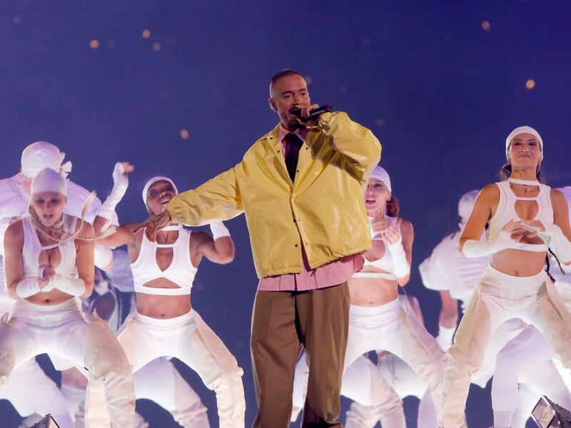 Maluma, Daddy Yankee y 50 cent: Todos los artistas que aparecieron en el inédito concierto de J Balvin en su ciudad natal