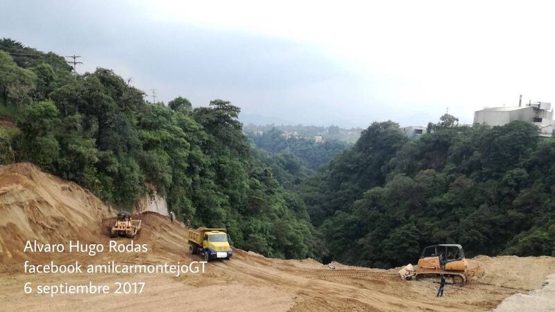 Habilitan carriles que permanecían cerrados por socavamiento en Boca del Monte