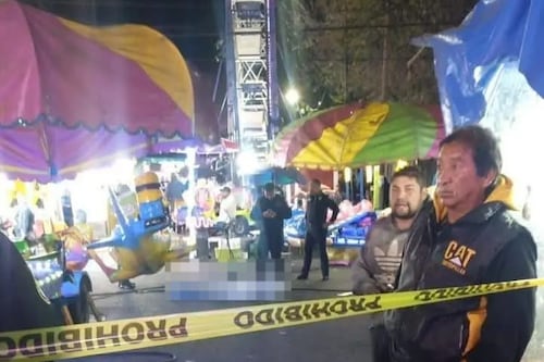 VIDEO. Así fue como un hombre fue asesinado por la espalda mientras caminaba de la mano con una niña en México