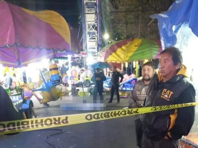 VIDEO. Así fue como un hombre fue asesinado por la espalda mientras caminaba de la mano con una niña en México