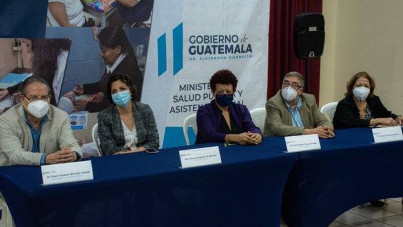Cinco respuestas de la ministra de Salud ante la emergencia