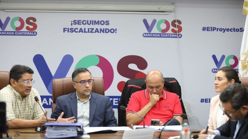 La disputa entre los diputados de bancada VOS continúa y ahora se van a los golpes