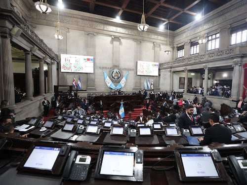 Congreso remite a la CC veto presidencial sobre ley que endurece penas por abuso infantil