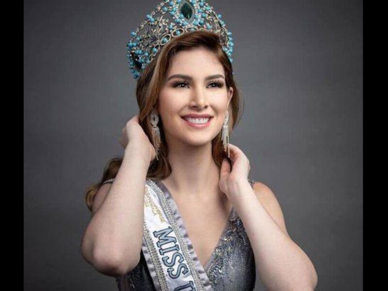 Anuncian convivencia y firma de autógrafos con Ivana Batchelor