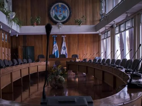 Batalla legal por convocatoria del CSU para elegir magistrados de la Corte de Constitucionalidad