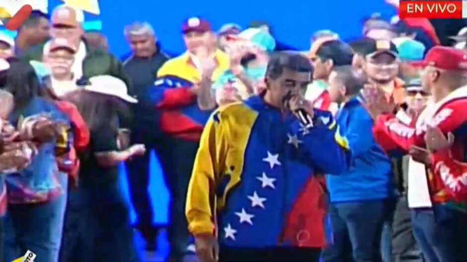 Nicolás Maduro festeja su reelección.