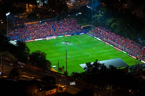 Periodistas panameños critican a Santis y dicen que El Trébol es un “gallinero”