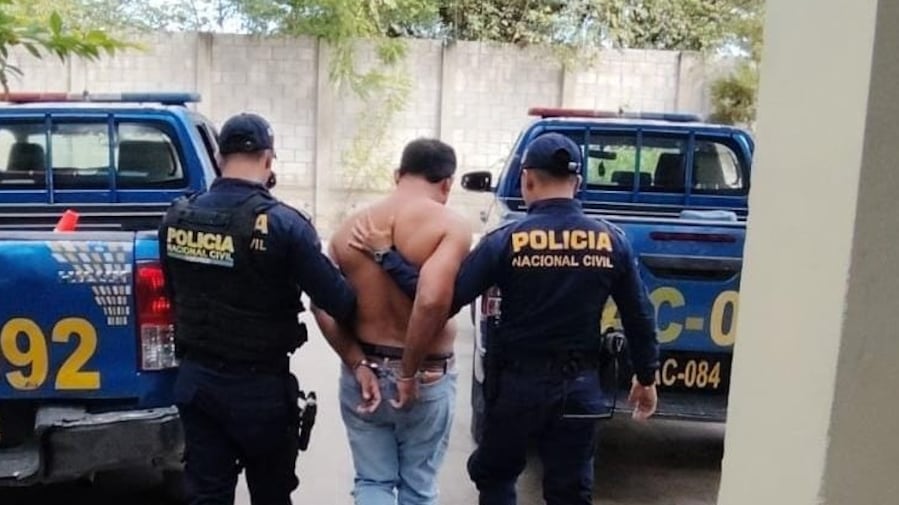 Melvin Enrique De La Cruz García, de 33 años, fue capturado por agentes de la comisaría 24. Foto: PNC