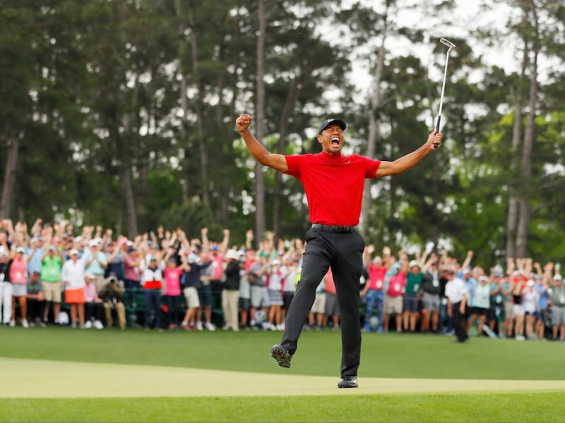 Tiger Woods vuelve a la élite tras ganar su Grand Slam número 15