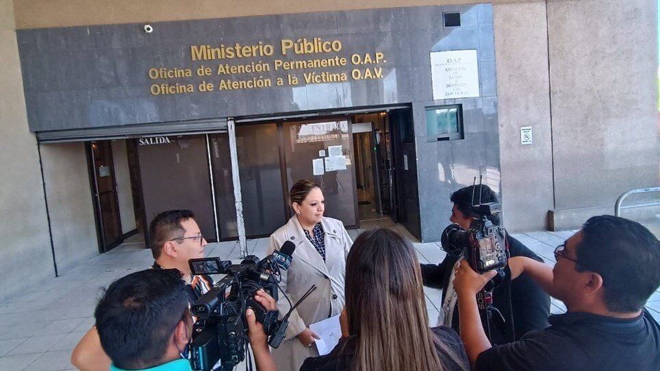 La diputada del partido Valor, afirmó que desde hace semanas percibió que la estaban siguiendo, pero con la publicación de Mendoza, lo confirmó.