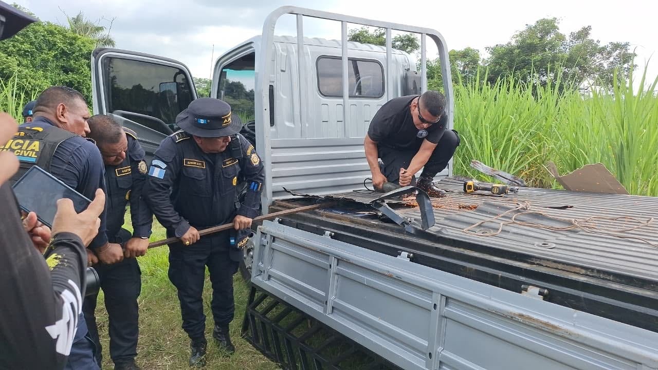 Cargamento de cocaína estaba oculto en camión en Retalhuleu.
