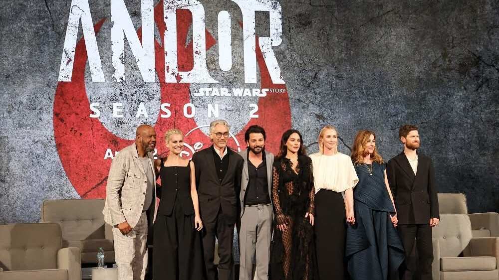 Diego Luna y Adria Arjona están de regreso en la galaxia de Star Wars.