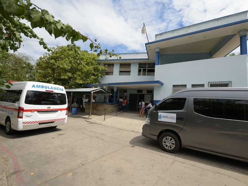 Hospital Regional de Zacapa se queda sin espacio para recibir más pacientes con Covid-19