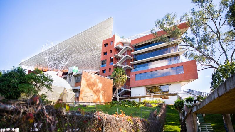 Isabel Gutiérrez de Bosch recibe homenaje póstumo con dedicación de una plaza en su memoria