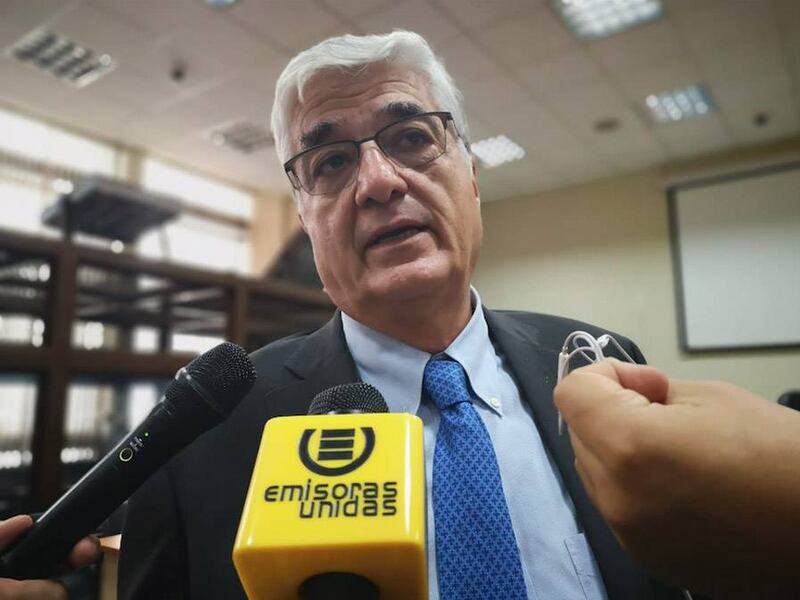 Otorgan arresto domiciliario a Carlos Vielmann