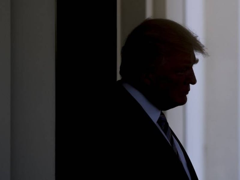 Donald Trump pone en peligro lazos de inteligencia de EE. UU., dicen expertos