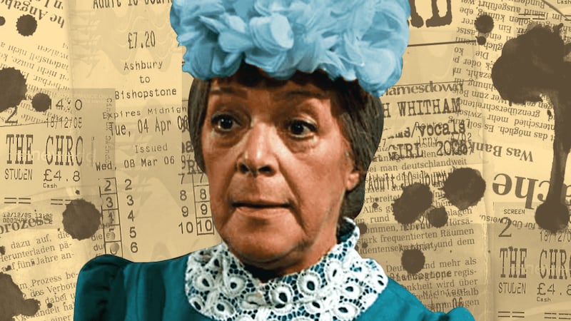 Filtran fotos de Angelines Fernández, Doña Clotilde peleando durante la guerra civil de España