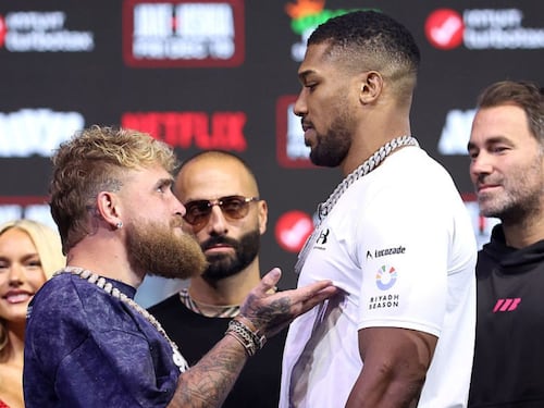 El estado de salud de Jake Paul luego de que le quebraran la mandíbula durante su pelea contra Anthony Joshua