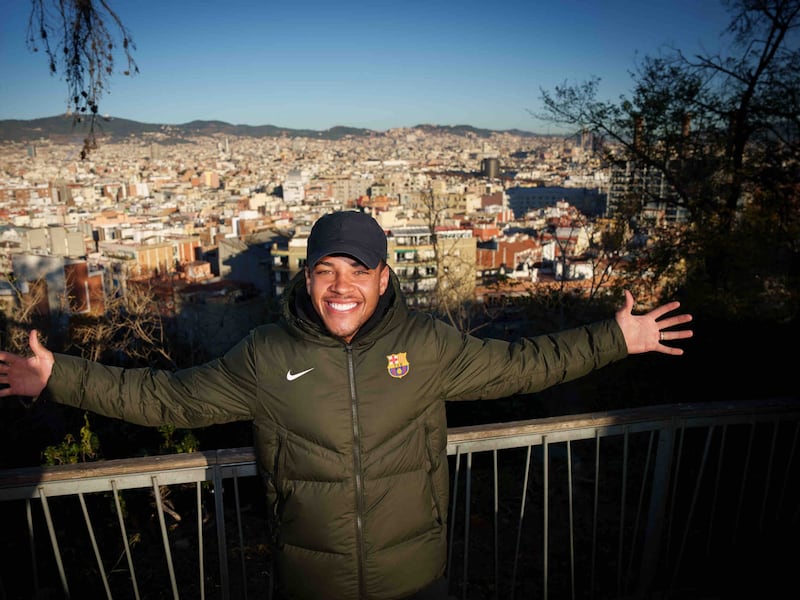 Vitor Roque vive sus primeras horas como jugador del Barcelona