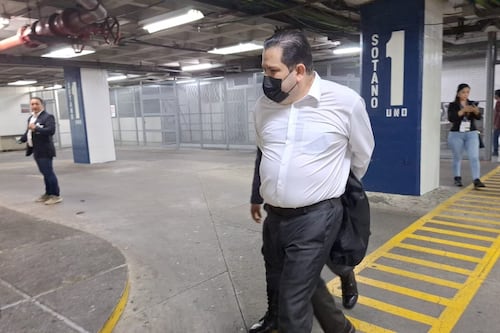 Exregistrador electoral Ramiro Muñoz es enviado a una prisión militar