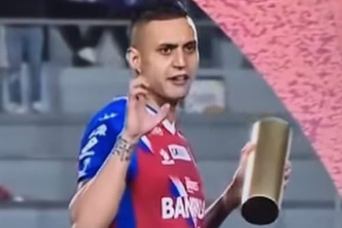 El polémico gesto de Jorge Aparicio tras perder la final de la Copa Centroamericana con Xela