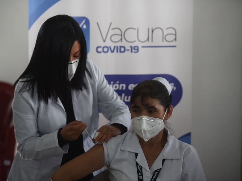 MSPAS publica lista de personas vacunadas contra el Covid-19