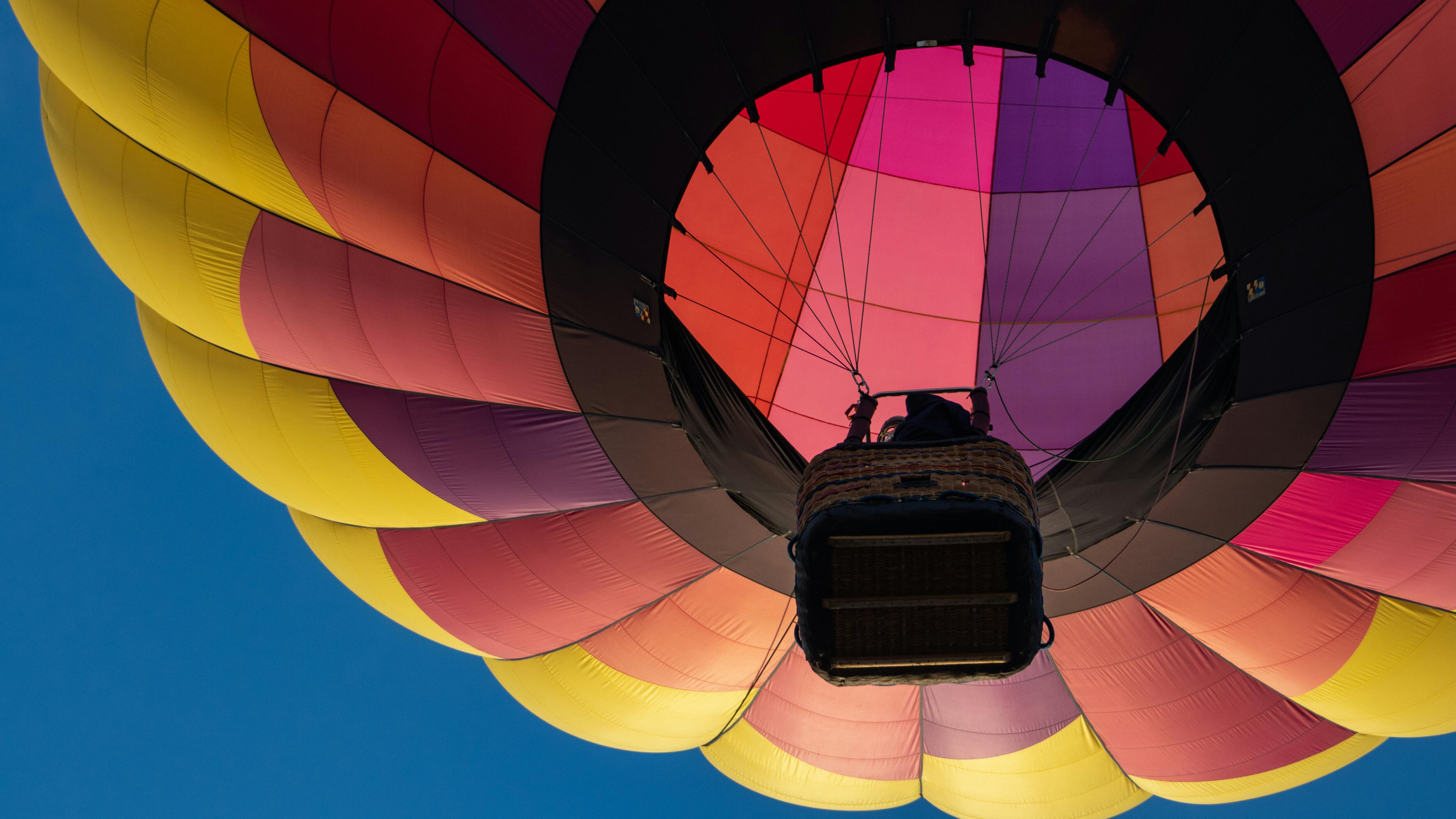 En el accidente murieron al menos ocho personas y se reportaron dos sobrevivientes. (Foto: Pexels)