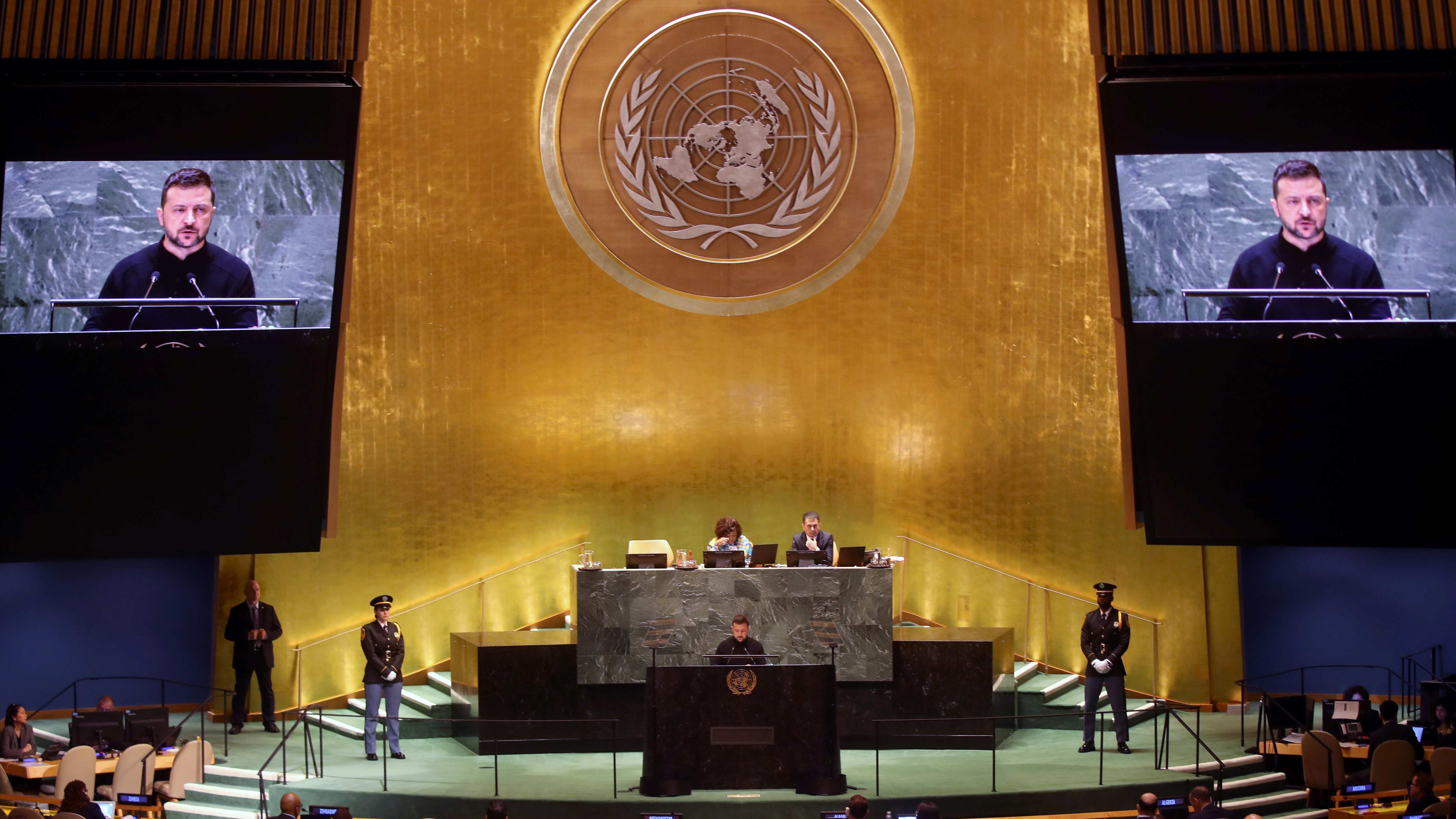 Expertos consideran que la ONU debe replantear su relevancia.