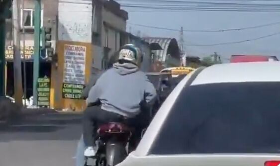 Graban a asaltantes de conductores en la zona 12