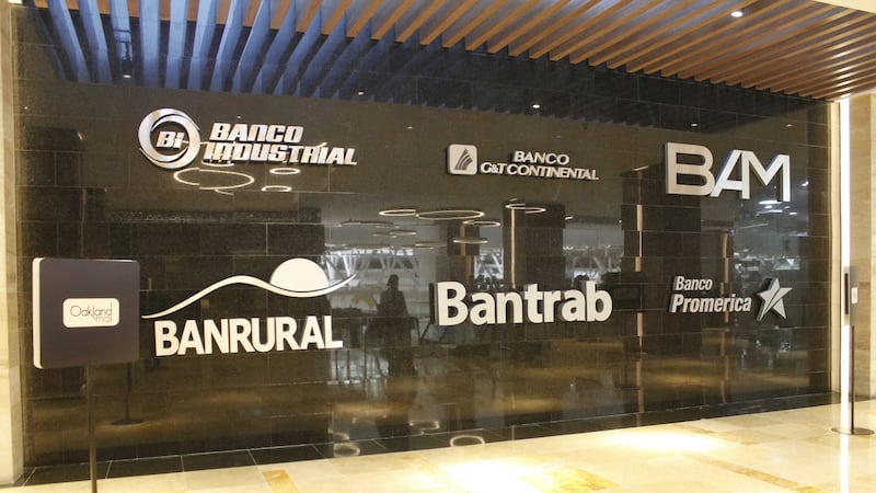 Autorizan asueto a bancos por Día de la hispanidad