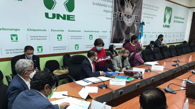 COVID-19: Varios docentes dieron positivo en Chiantla