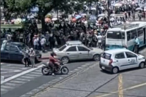 Movilización Codeca: caravanas se concentran en la Plaza de la Constitución