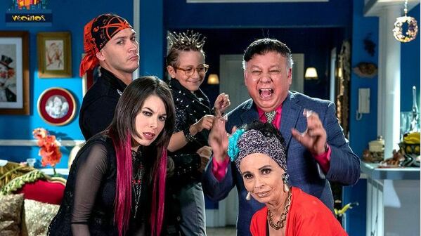 Danny Perea de 'Vecinos' reaparece en redes sociales con un nuevo “vecinito”