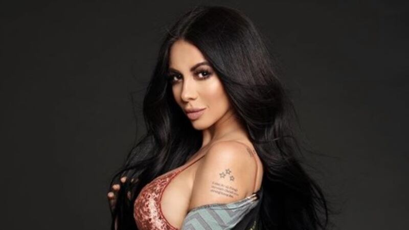 Jimena Sánchez exhibe con una imagen al acosador de Uber Eats que intentó intimidarla