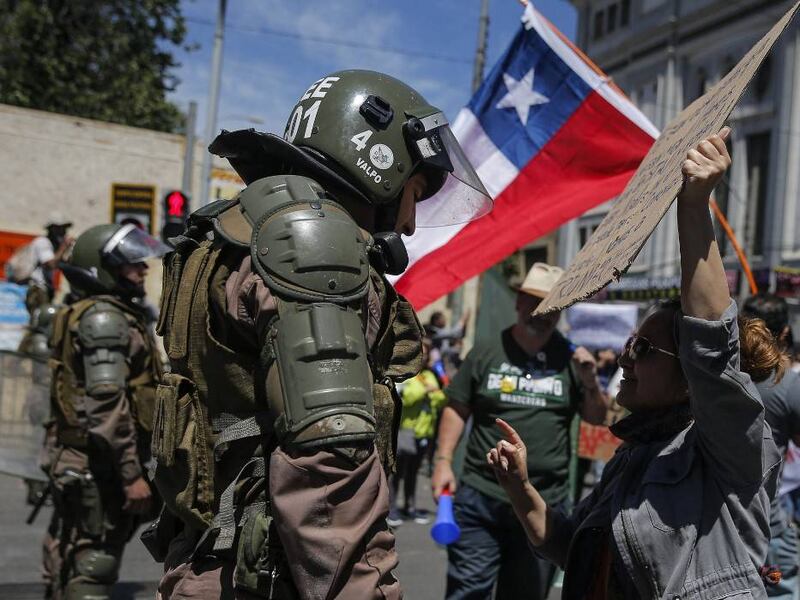 Aumenta a 18 la cifra de muertos por el estallido social en Chile