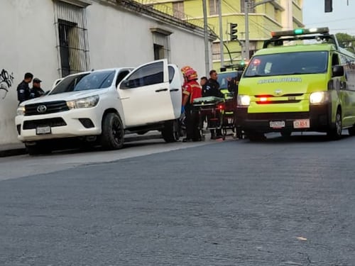 Emboscados en zona 1: ocupantes de picop habrían ingresado por error al barrio El Gallito