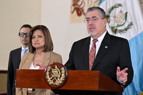 Presidente Arévalo dirigirá un mensaje hoy en Cadena Nacional