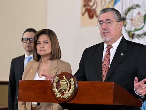 Presidente Arévalo dirigirá un mensaje hoy en Cadena Nacional