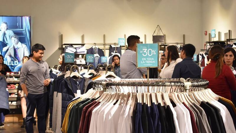Por una noche podrás encontrar descuentos de hasta el 70% en más de 90 tiendas