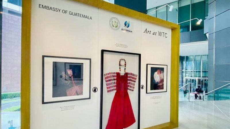 Trajes regionales de Guatemala son parte de exposición fotográfica en Indonesia