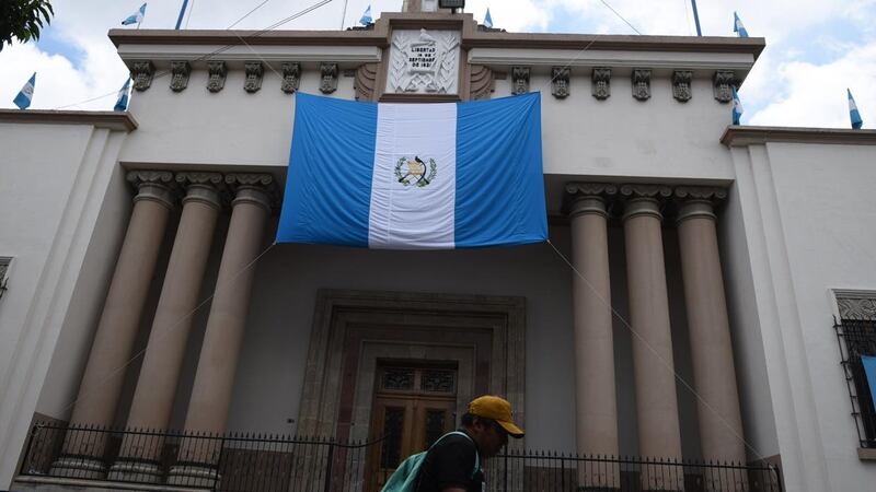Trabajadores públicos descansarán por aniversario de Independencia