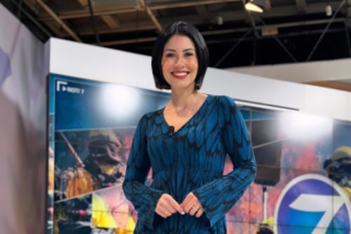 El vestido de María Renée Pérez que paralizó las redes tras emisión en vivo