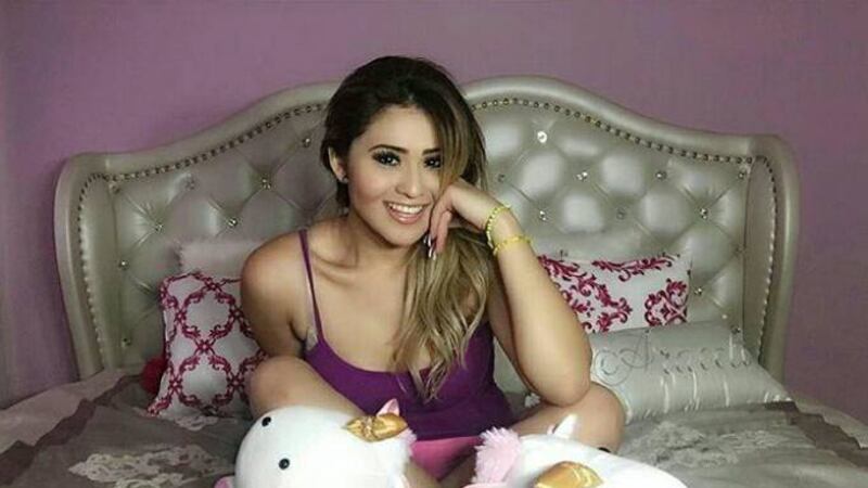 “Gomita” arremetió contra Laura G después de que esta le pidió disculpas por llamarla “ladrona”