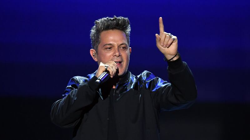Nueva fan rompe el silencio sobre relación con Alejandro Sanz ¿Qué fue lo que dijo?