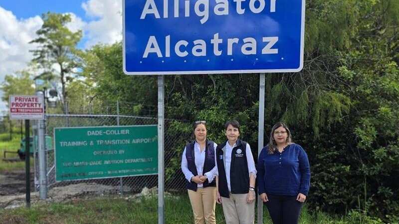 Disminuye de 249 a 151, número de guatemaltecos detenidos en Alligator Alcatraz. Foto: Minex.