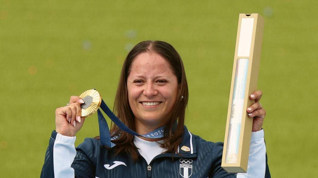 Este 31 de julio, la atleta guatemalteca, Adriana Ruano, cumple un año de haber obtenido la primera medalla de oro para Guatemala. Foto: Redes sociales Adriana Ruano.