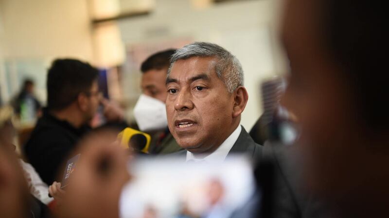 “Soy Léster Martínez (…) pero del MP”: Curruchiche tras la pelea del petenero