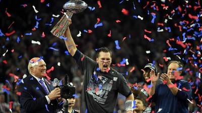 Tom Brady pone fin a su legendaria carrera en la NFL